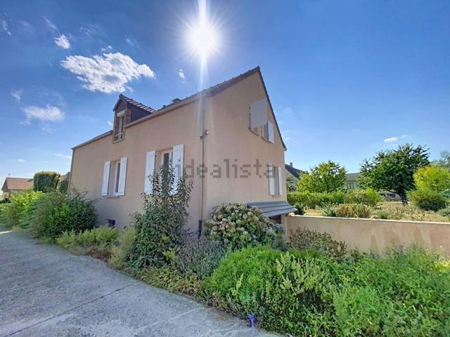 Maison location à La Neuville-aux-Larris, Marne