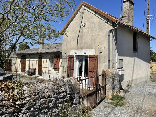 Maison vente à Boijoubert, Paizay-le-Sec
