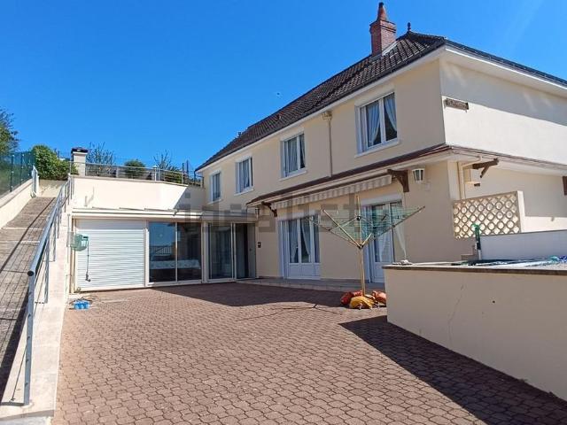 Maison vente à La Boltière, La Roche-Clermault