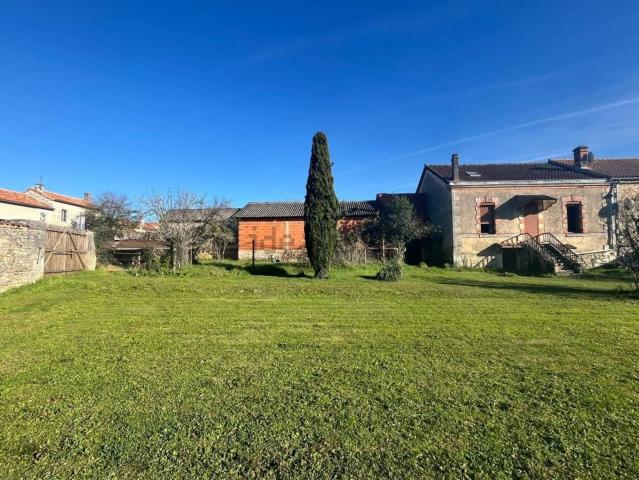 Maison vente à Saint-Projet-Saint-Constant, La Rochefoucauld-en-Angoumois