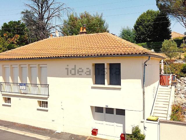 Maison vente à La Rochefoucauld, La Rochefoucauld-en-Angoumois