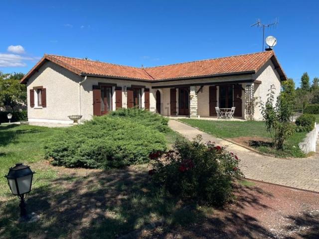 Maison vente à Saint-Projet-Saint-Constant, La Rochefoucauld-en-Angoumois