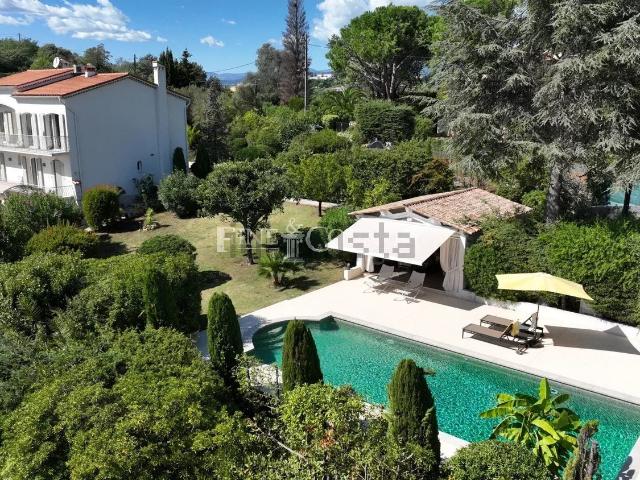 Maison vente à Les Peyroux, La Roquette-sur-Siagne
