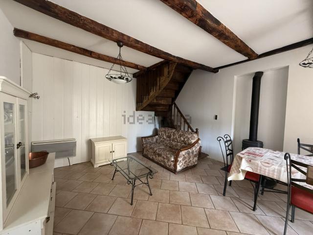 Maison location à Anglas, La Serre