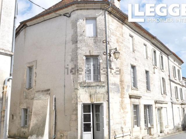 Maison vente à La Tour-Blanche, La Tour-Blanche-Cercles