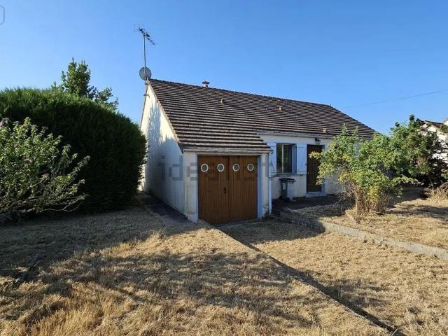 Maison vente à La Fleuriette, La Ville-aux-Clercs