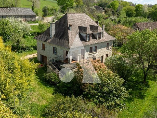Maison vente à Lacapelle-Marival, Lot