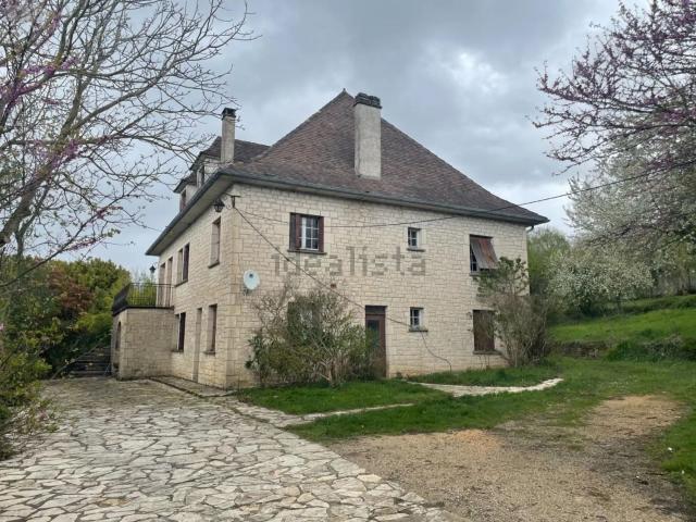 Maison vente à Lacapelle-Marival, Lot