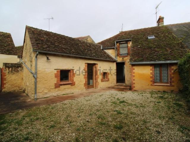 Maison vente à Enclos du Château, Ladon