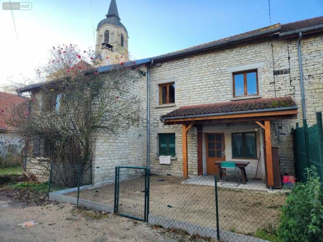 Maison vente à Laferté-sur-Aube, Haute-Marne