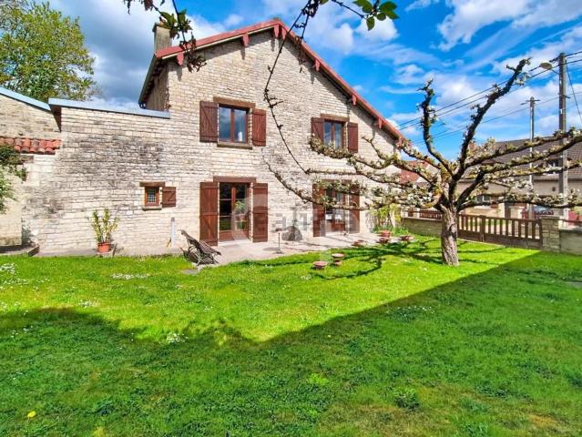 Maison vente à Laferté-sur-Aube, Haute-Marne