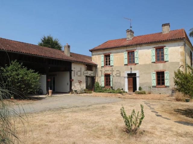 Maison vente à Laguian-Mazous, Gers
