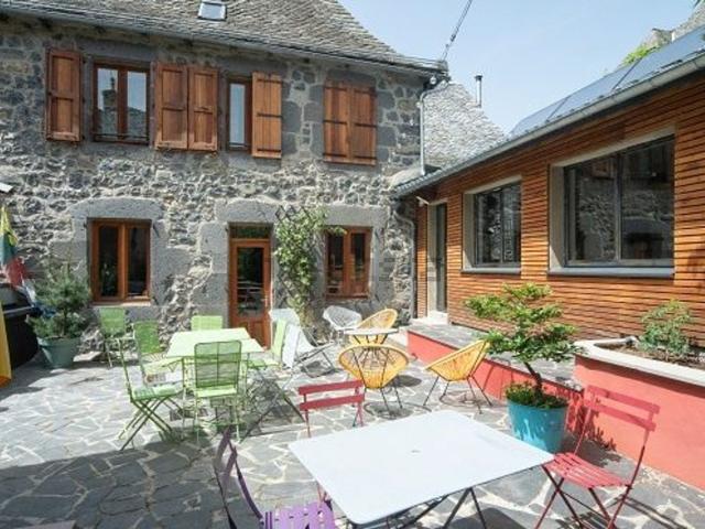 Maison vente à Centre commercial des Cayres, Laguiole