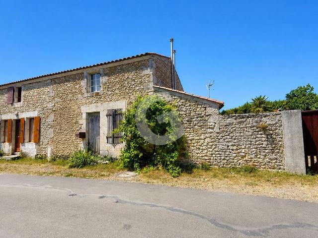 Maison vente à Petit Port la Claye, Lairoux