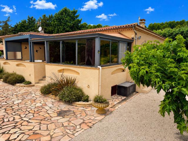 Maison vente à Aix-en-Provence, Lambesc