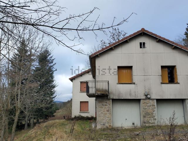 Maison vente à Peyrebeille, Lanarce