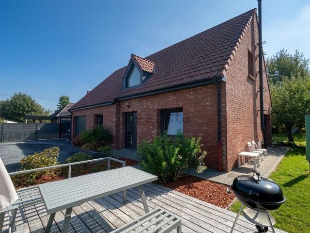 Maison vente à Le Quesne, Landas