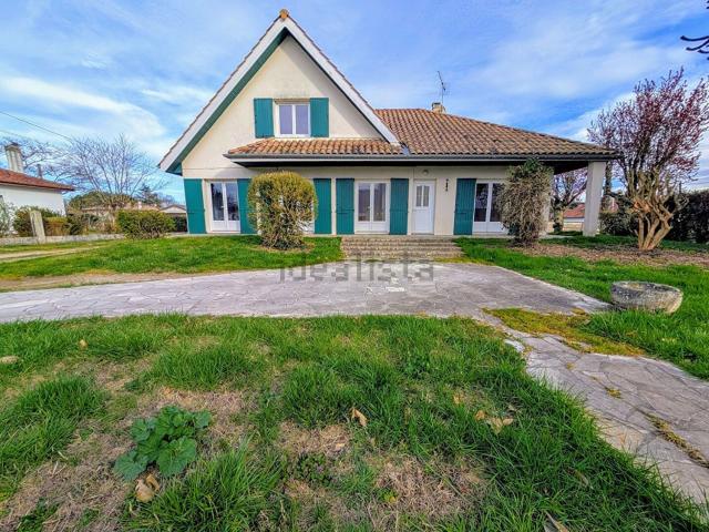 Maison location à Centre Moléon, Langon