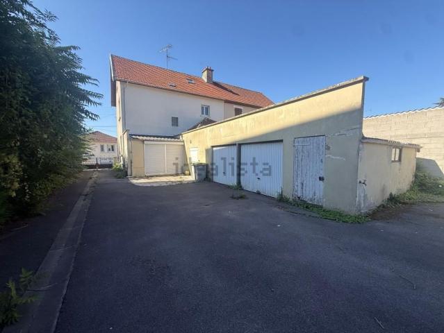 Maison vente à Champagne, Laon