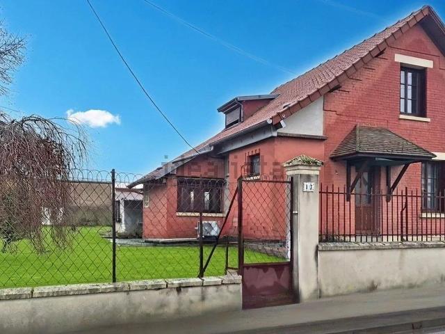 Maison vente à Champagne, Laon