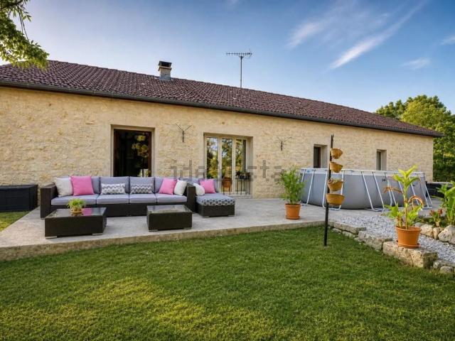 Maison vente à La Ville, Laplume