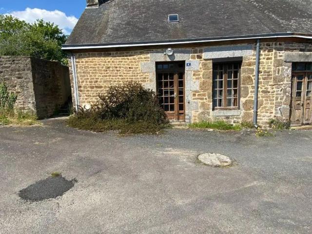 Maison vente à La Basse, Larchamp