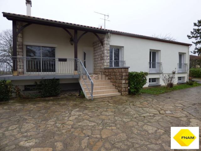Maison location à Monfourtou, Laroque-Timbaut