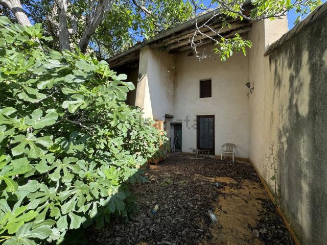 Maison vente à Laudun, Laudun-l'Ardoise
