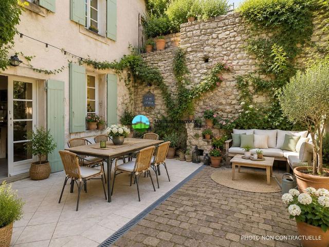 Maison vente à Place Saint-Denis, Le Barroux