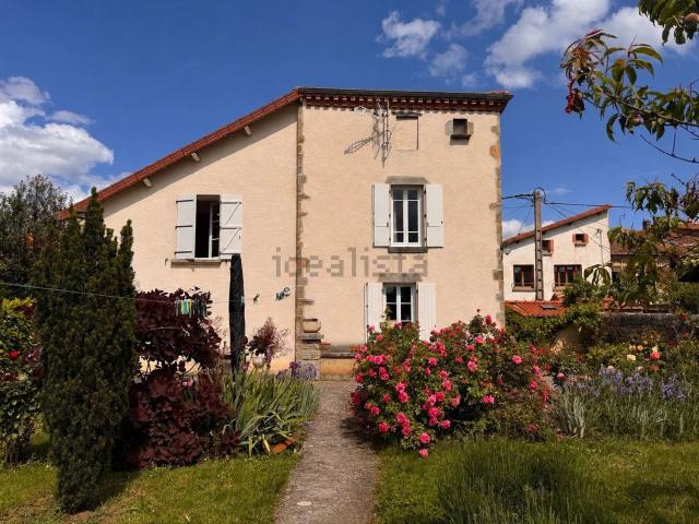 Maison vente à Puy-de-Joux, Le Breuil-sur-Couze