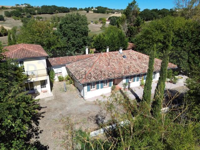 Maison vente à Larmont, Le Castéra