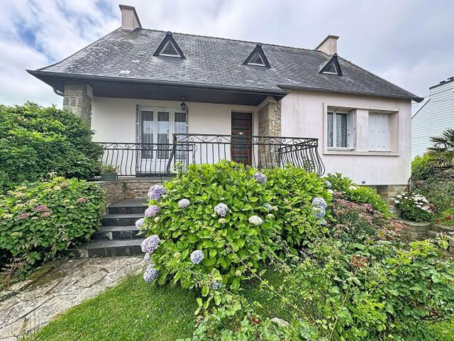 Maison vente à Le Bourg, Le Drennec