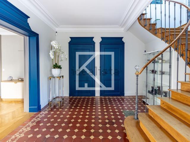 Maison vente à Sainte-Croix, Le Mans