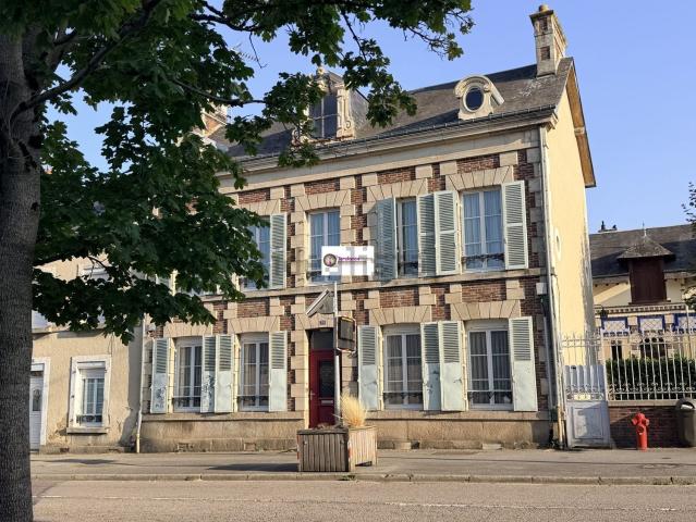 Maison vente à Le Mêle-sur-Sarthe, Orne
