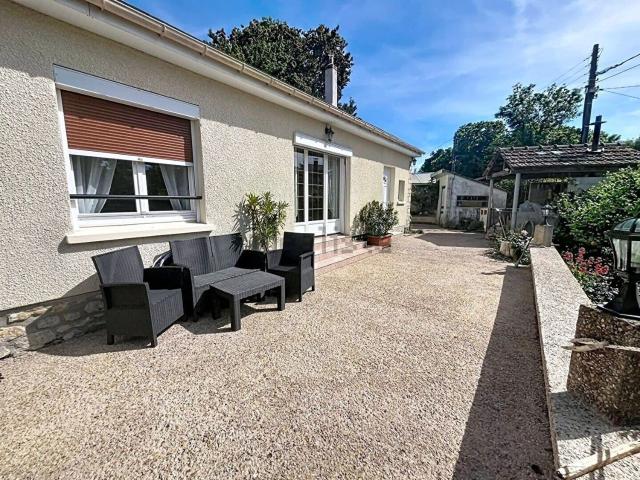 Maison vente à Méréville, Le Mérévillois
