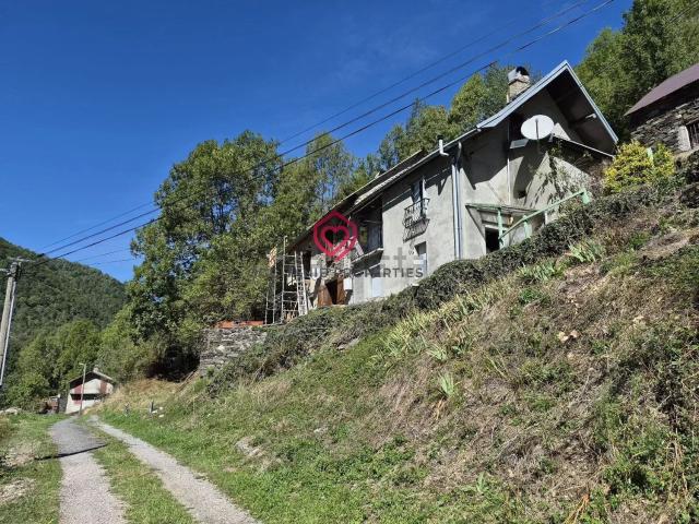 Maison vente à Carol, Le Port