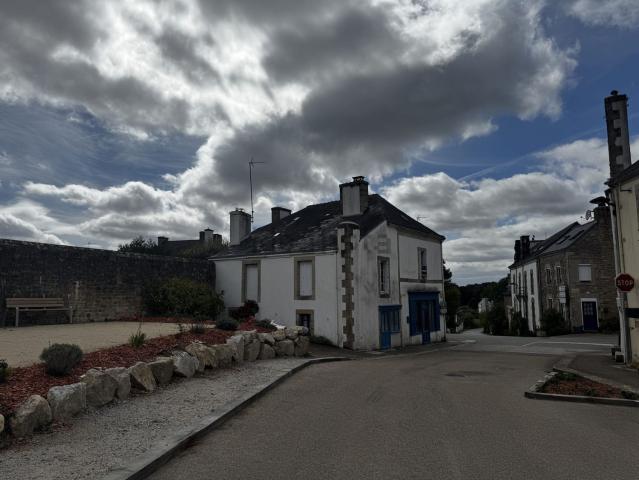 Maison vente à Le Château, Le Saint
