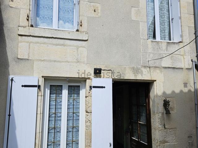 Maison vente à Le Vanneau, Le Vanneau-Irleau