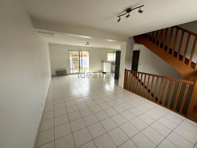 Maison vente à La Chaunière, Lécousse