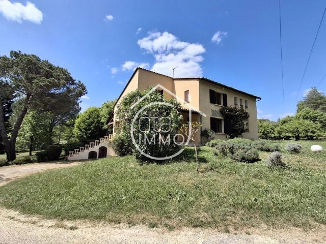 Maison vente à Pombonne, Lembras