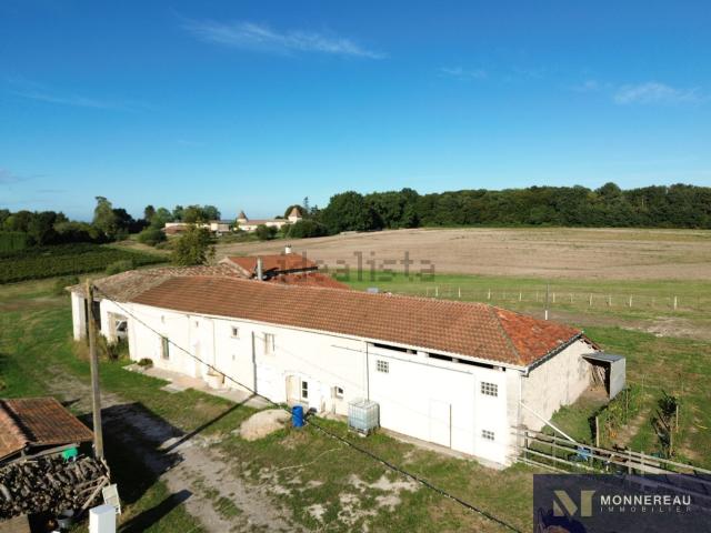 Maison vente à Le Pierrail, Léoville