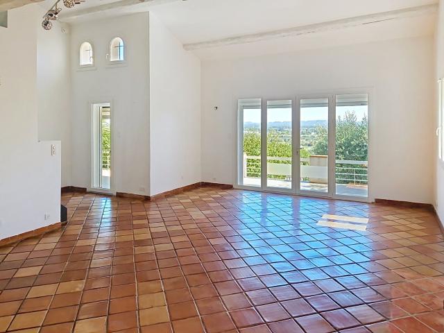 Maison vente à Nîmes, Les Angles