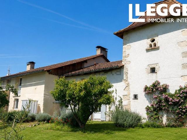 Maison vente à Le Rioux, Les Essards