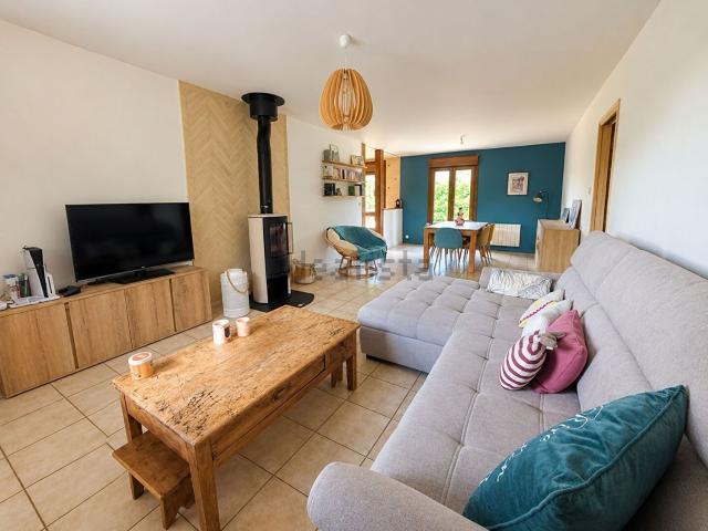 Maison vente à Châteauneuf-sur-Sarthe, Les Hauts-d'Anjou