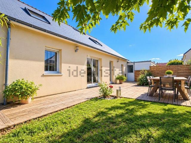 Maison vente à Châteauneuf-sur-Sarthe, Les Hauts-d'Anjou