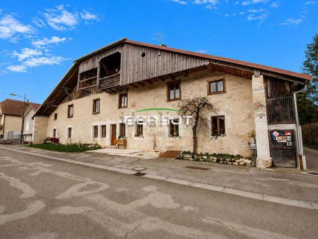 Maison vente à Les Hôpitaux-Vieux, Doubs