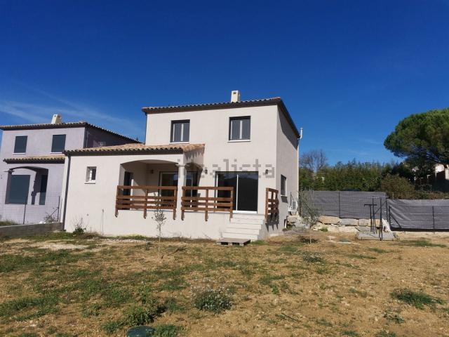 Maison location à Le Moinas, Les Mages