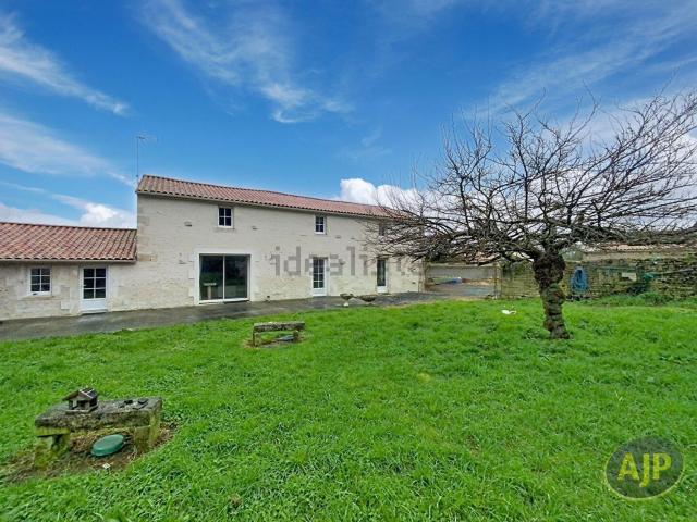 Maison vente à Beugné-l'Abbé, Les Magnils-Reigniers