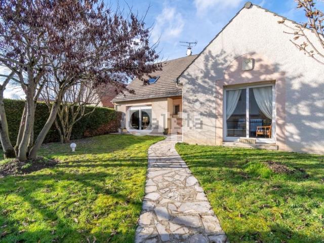 Maison vente à Les Mesneux, Marne