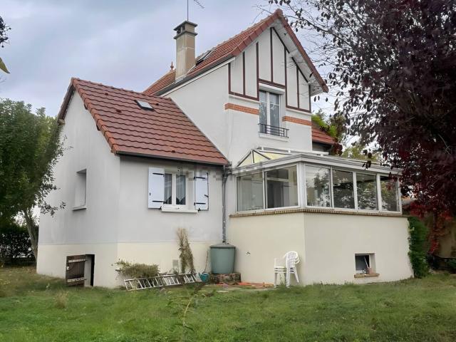 Maison vente à Les Noës-près-Troyes, Aube